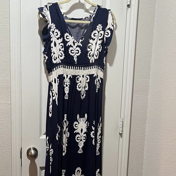 Shein Blue and White Maxi Dress- Medium - Picture 1 of 5